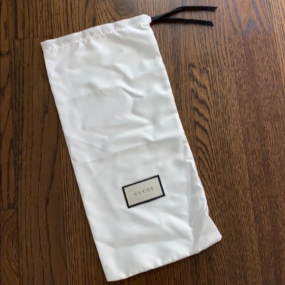 Dust bags many designers available, prices vary - Picture 4 of 11